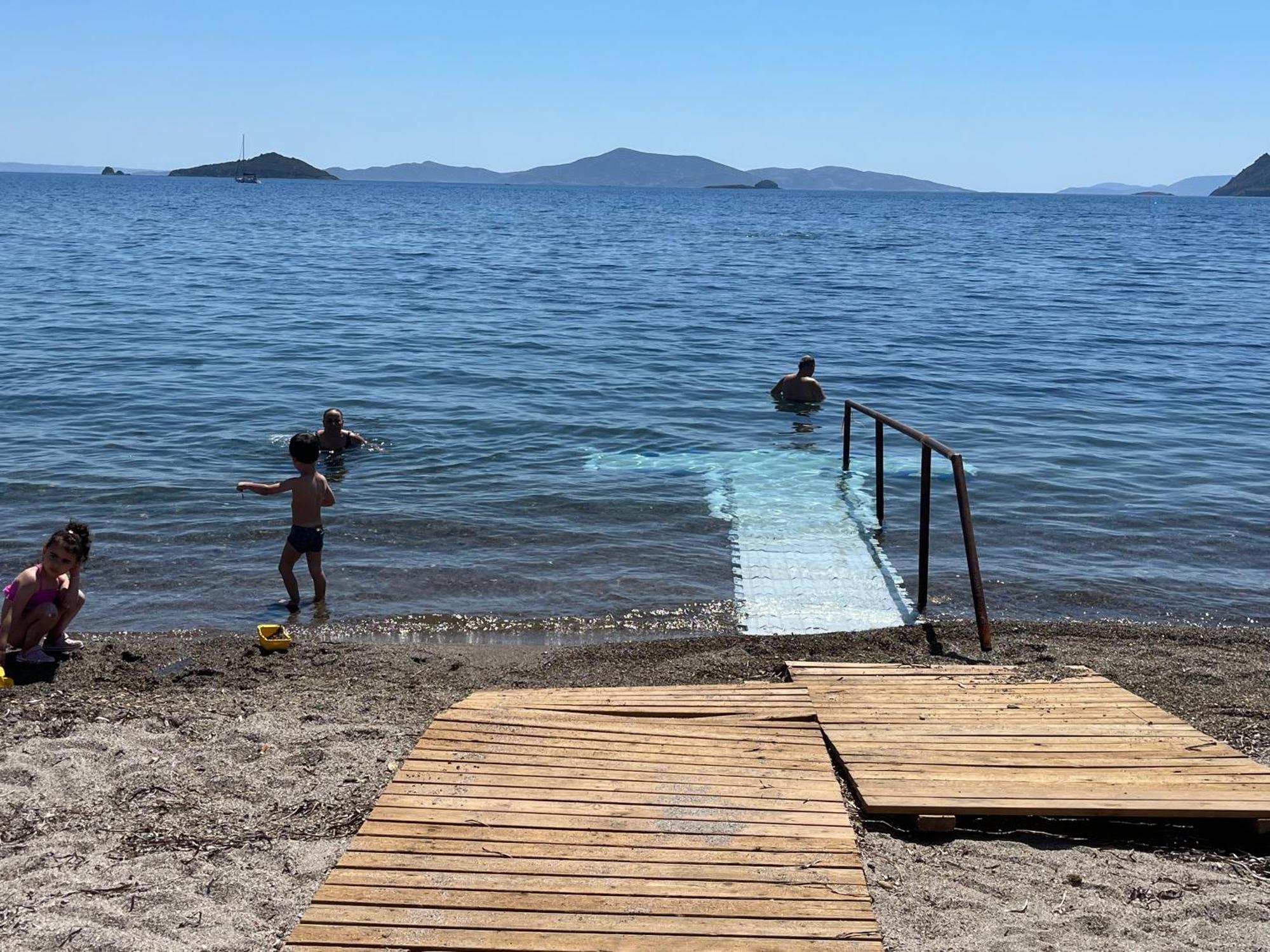 Bodrum-turgutreis Merkezde Plaja 50 Metre Uzaklikta 1 Ve 2 Numarali Daireler