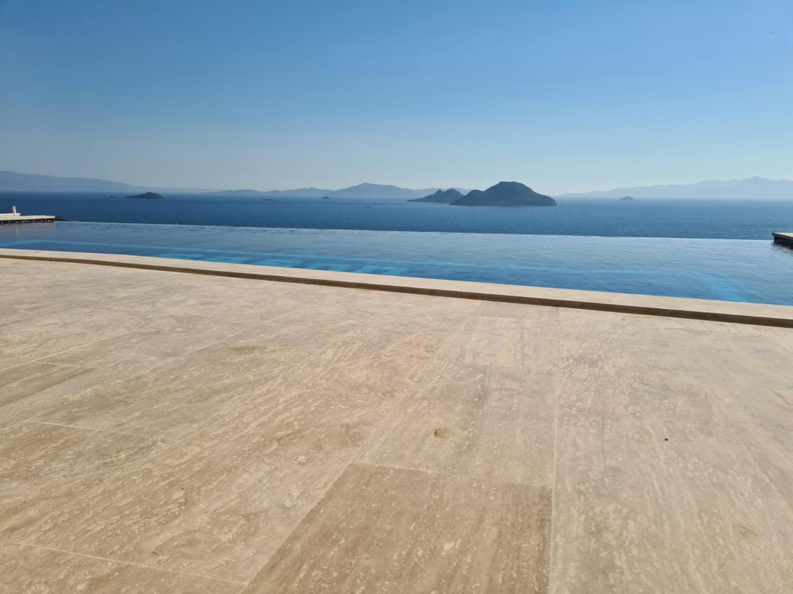 Eason & House 350m2 Full Sea View With Private Infinity Pool Pousada Bodrum