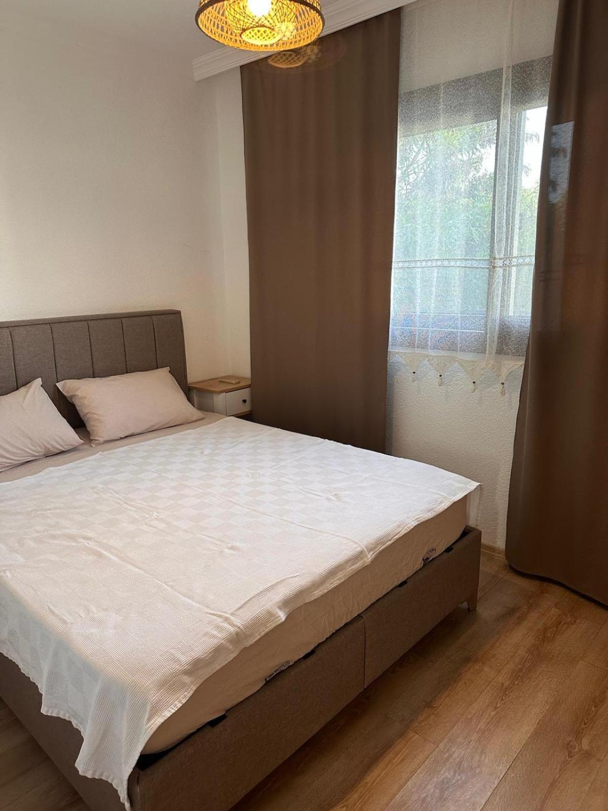 Merkez De Muestakil Ev *