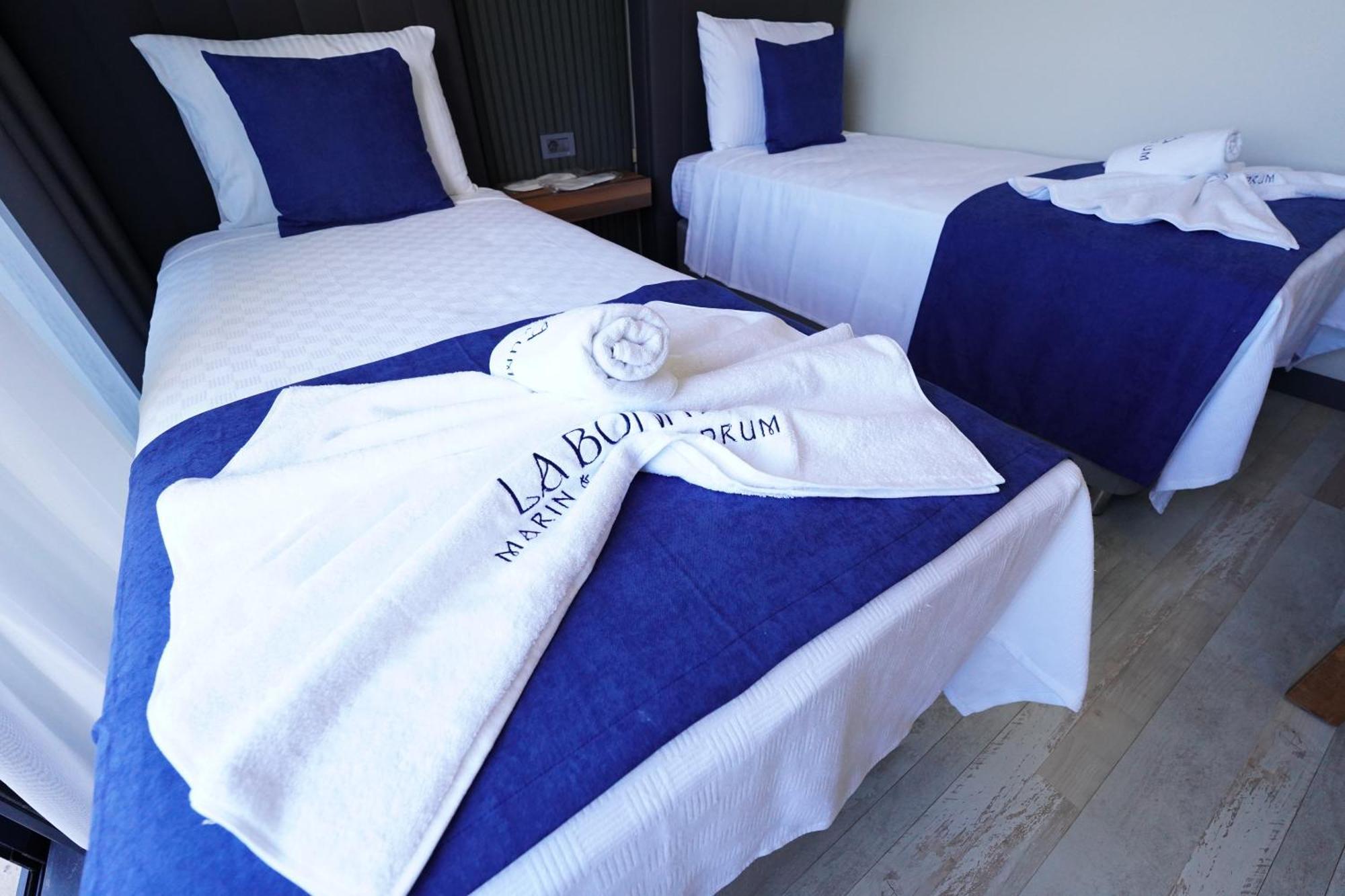 La Bonita Marina Apartment *
