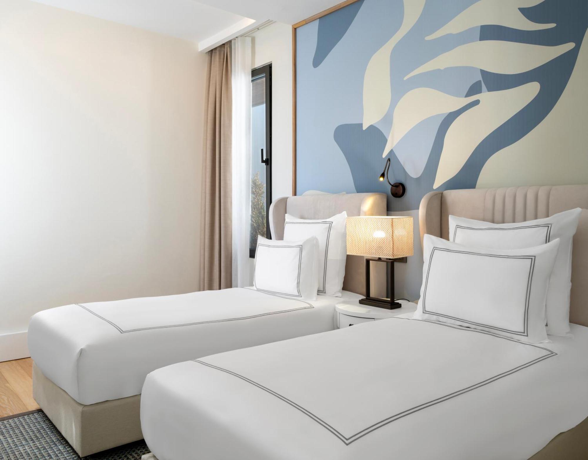 Swissotel Living Hotel