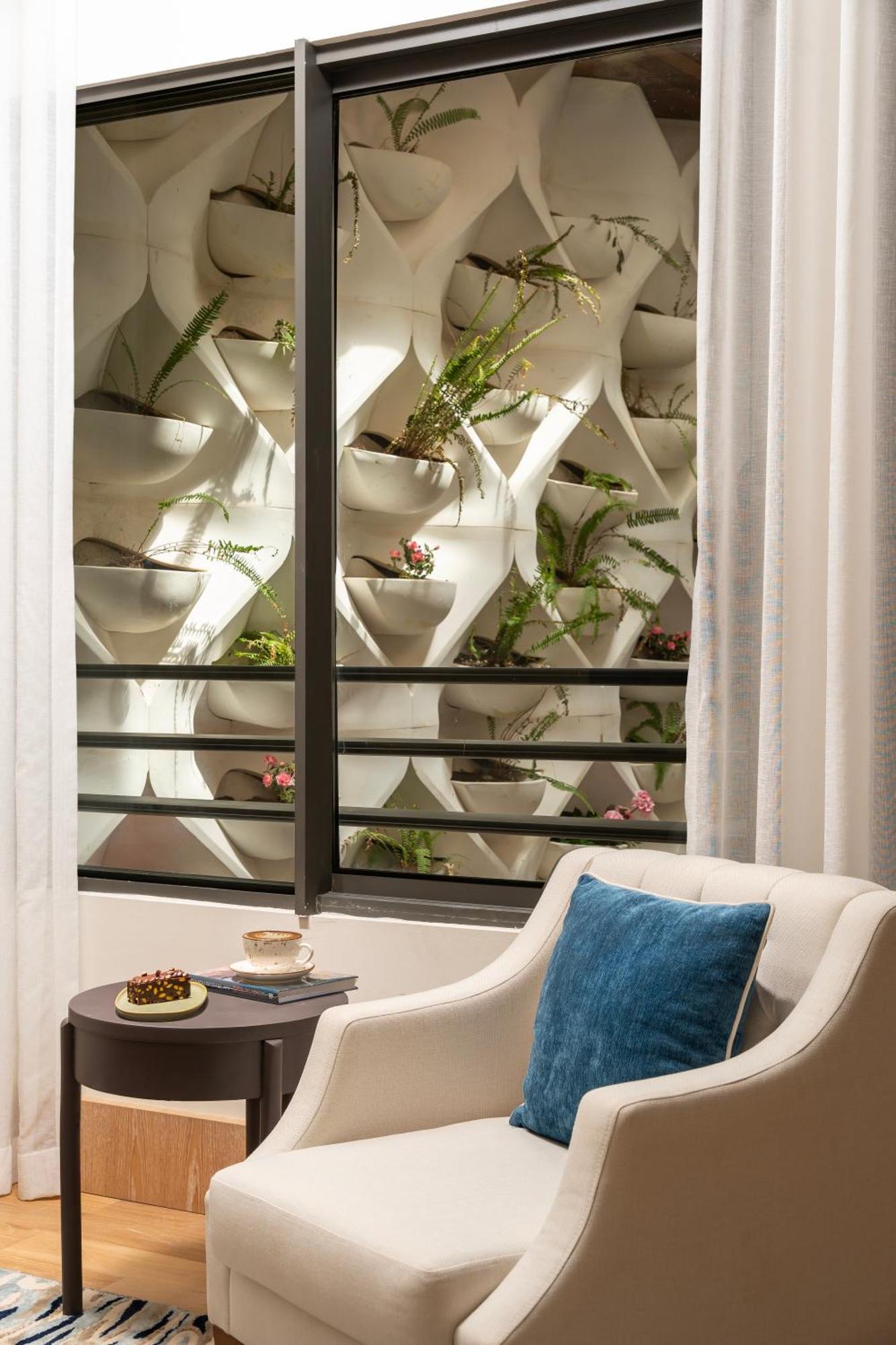 Swissotel Living 5*