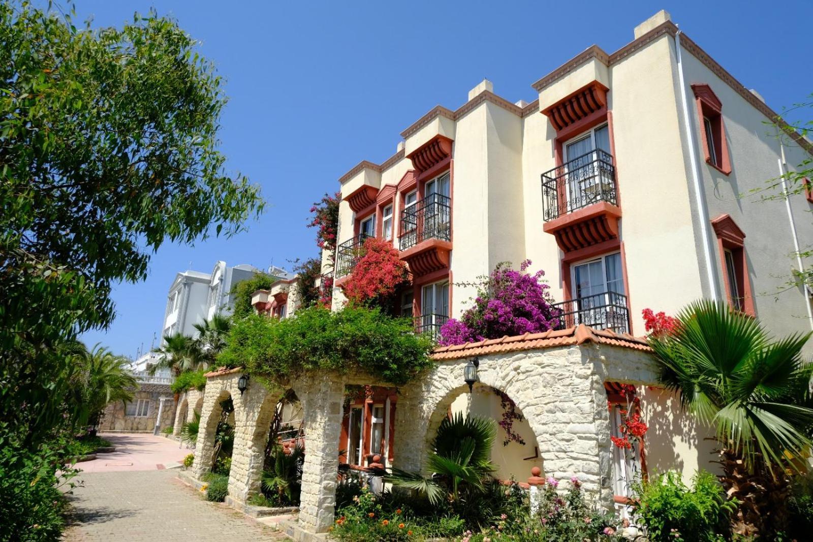 Phoenix Sun Otel 3*