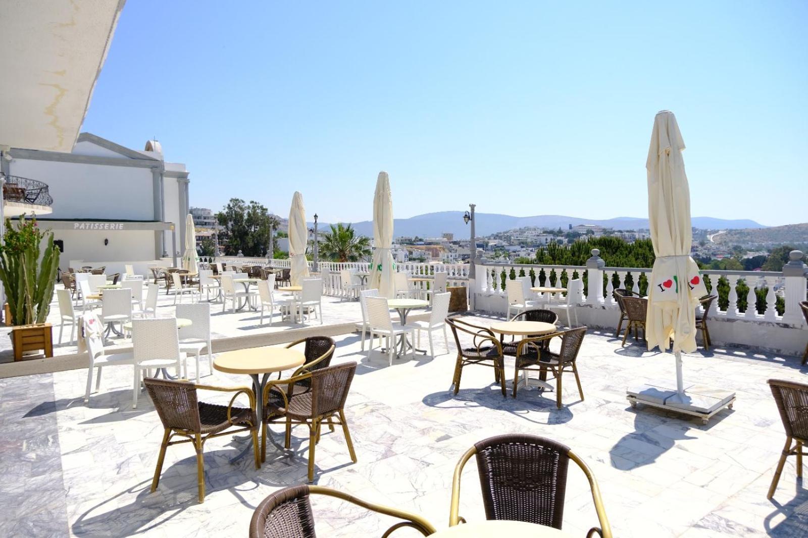 Phoenix Sun Otel 3*