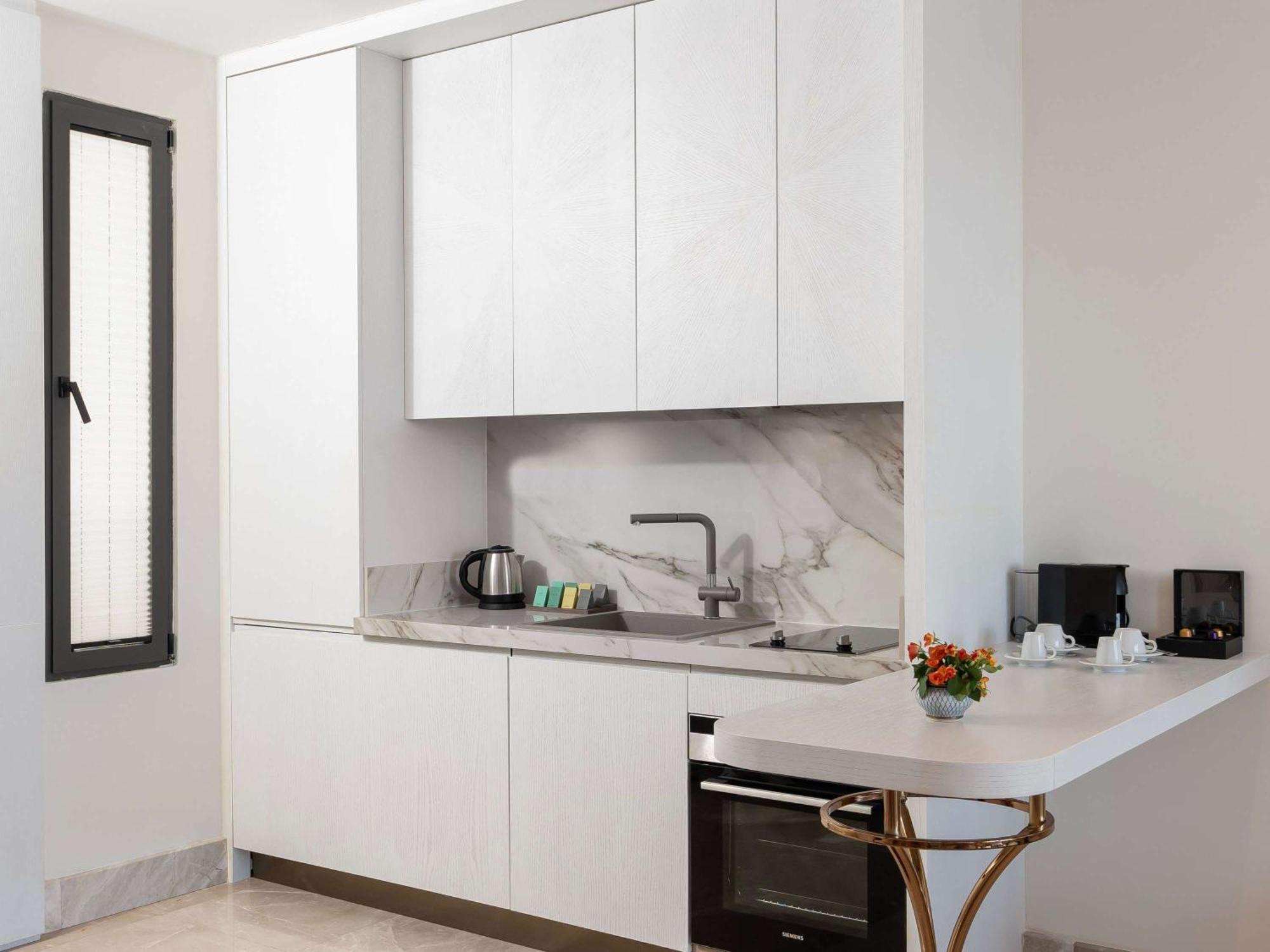 Hotel Swissotel Living 5*