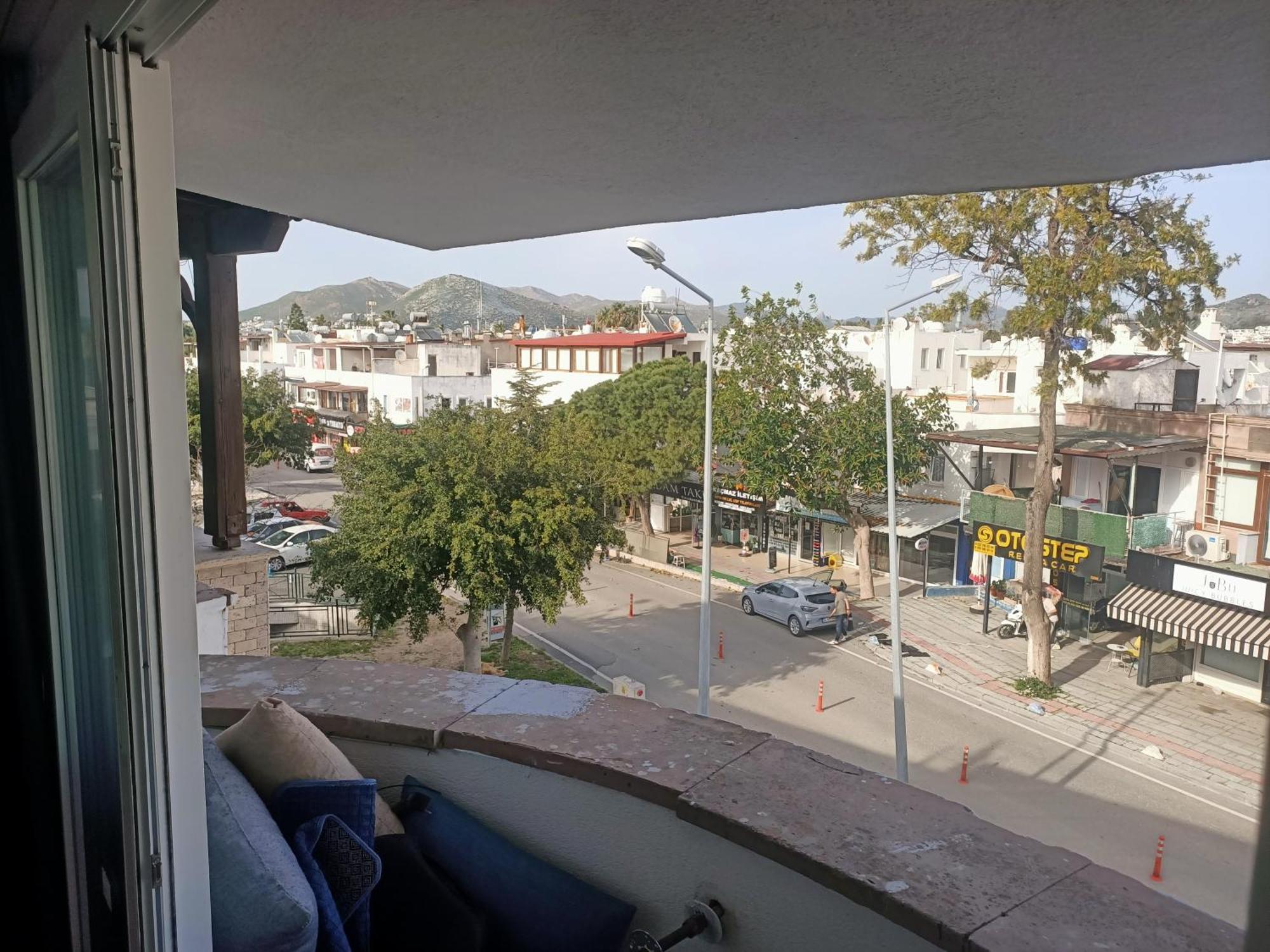 Turgutreis *