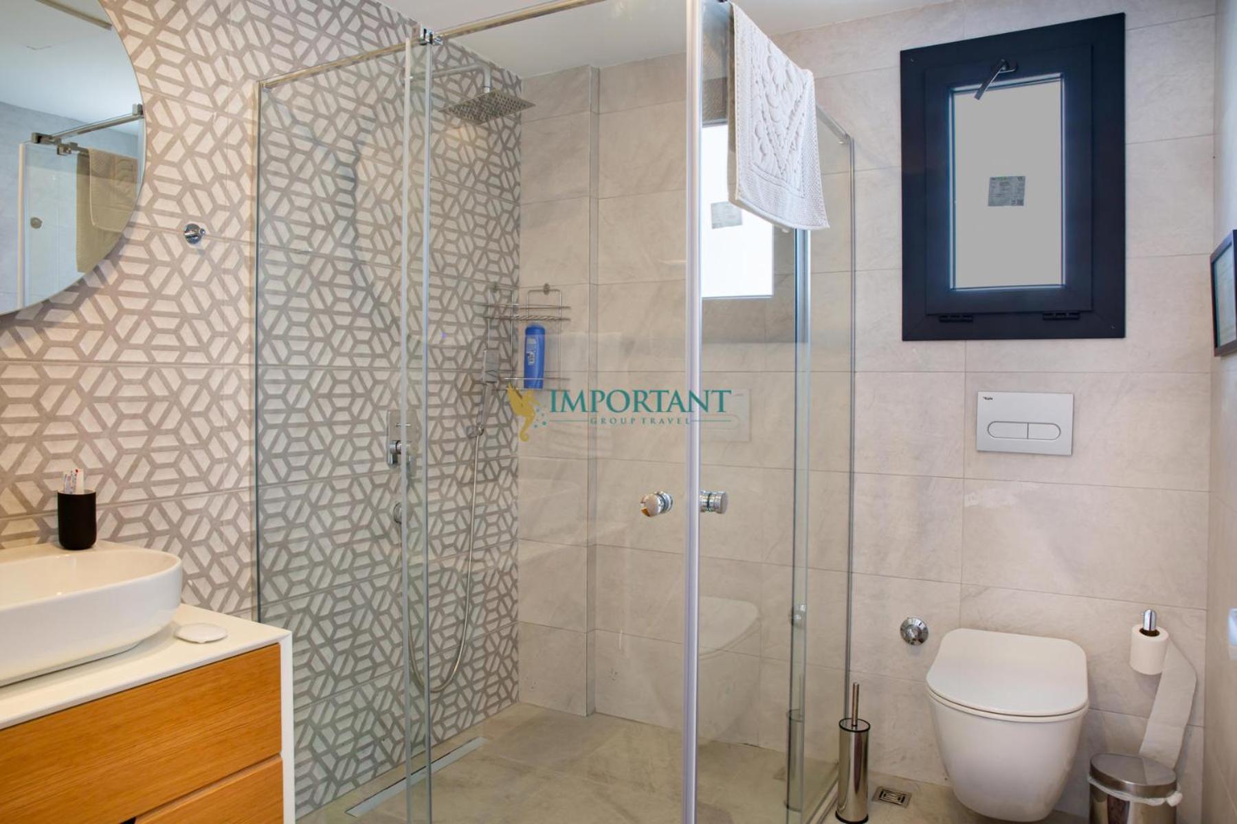 Bd498- 4 With Private Pool In Gumusluk * Bodrum