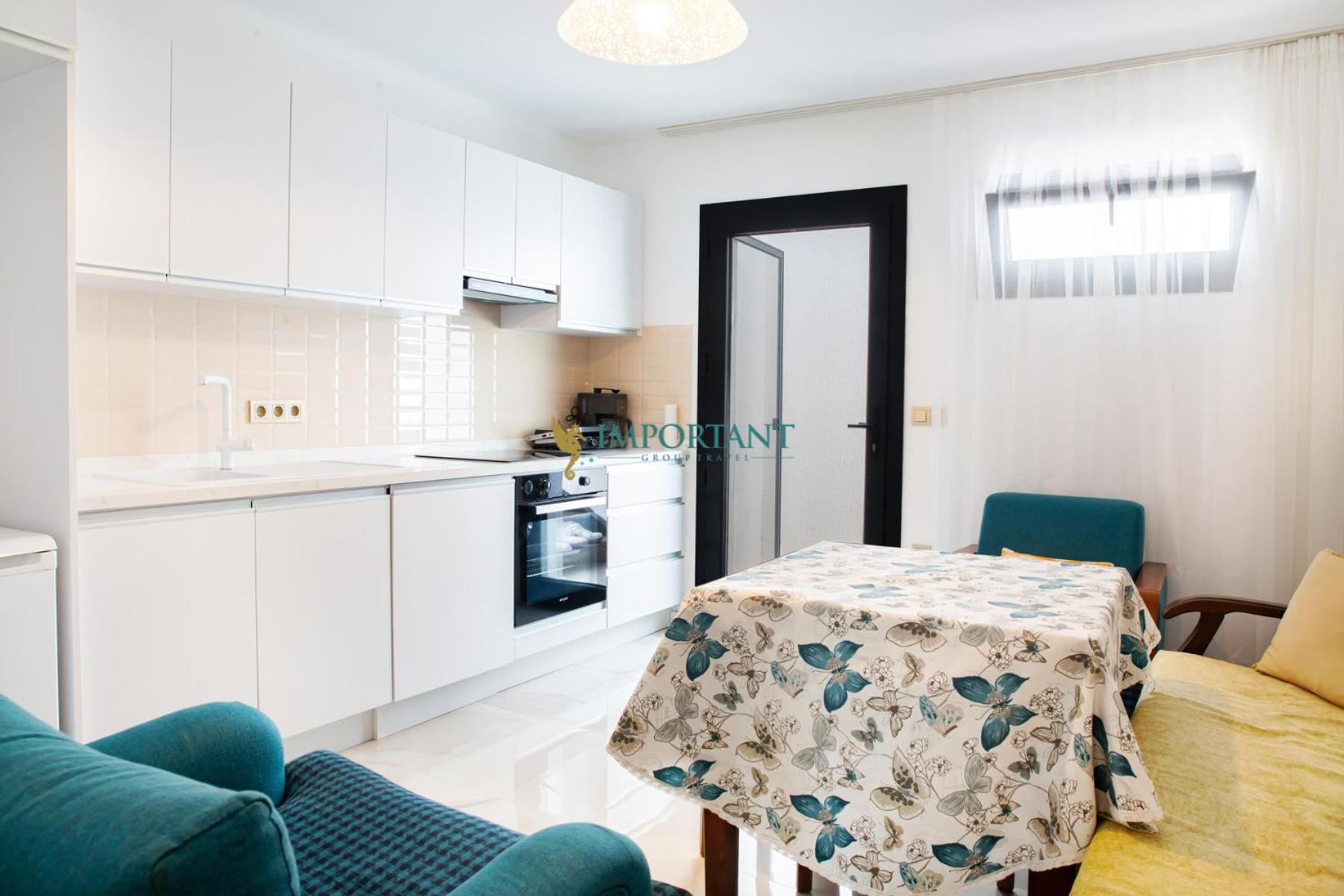 Bd498- 4 With Private Pool In Gumusluk * Bodrum
