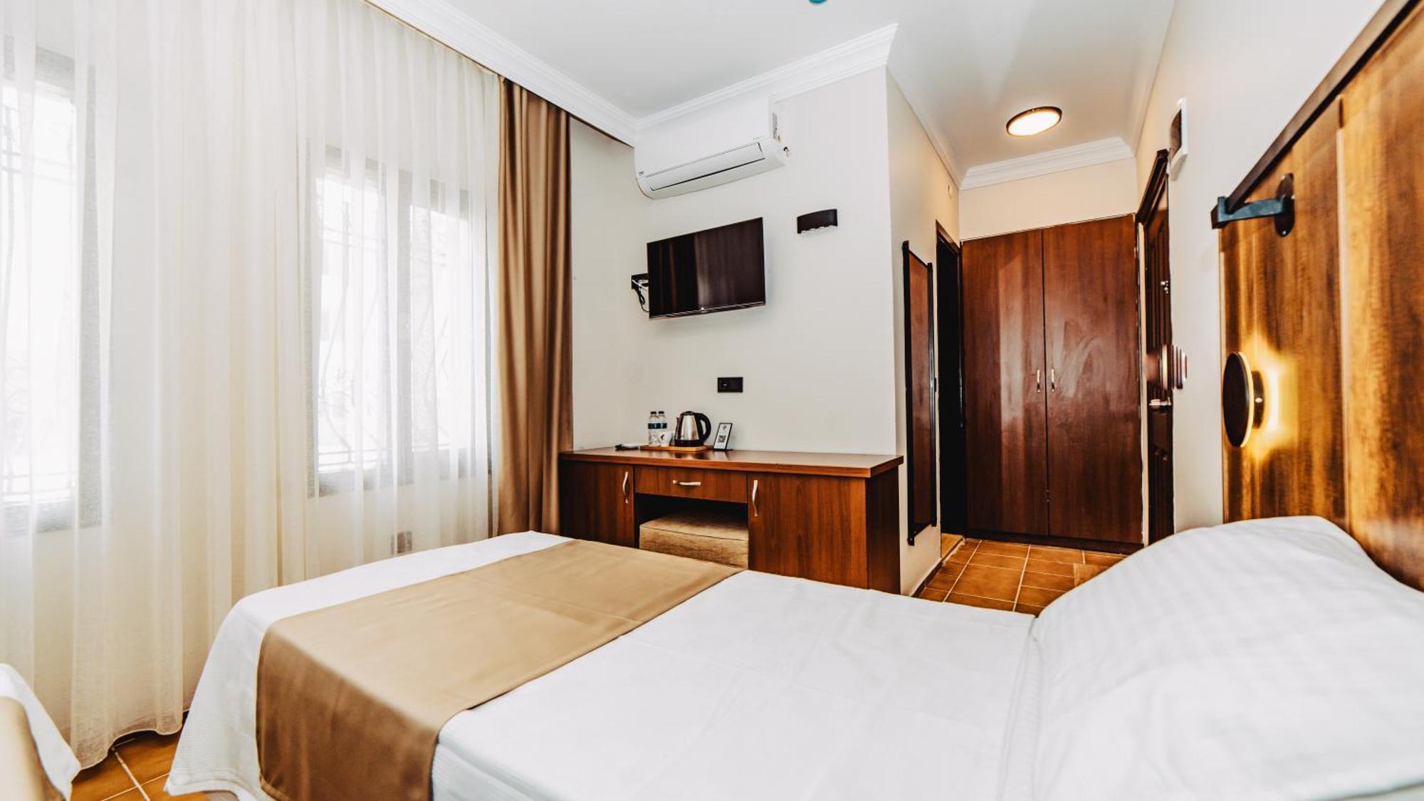 The Lume Boutique & Restaurant & Hotel *
