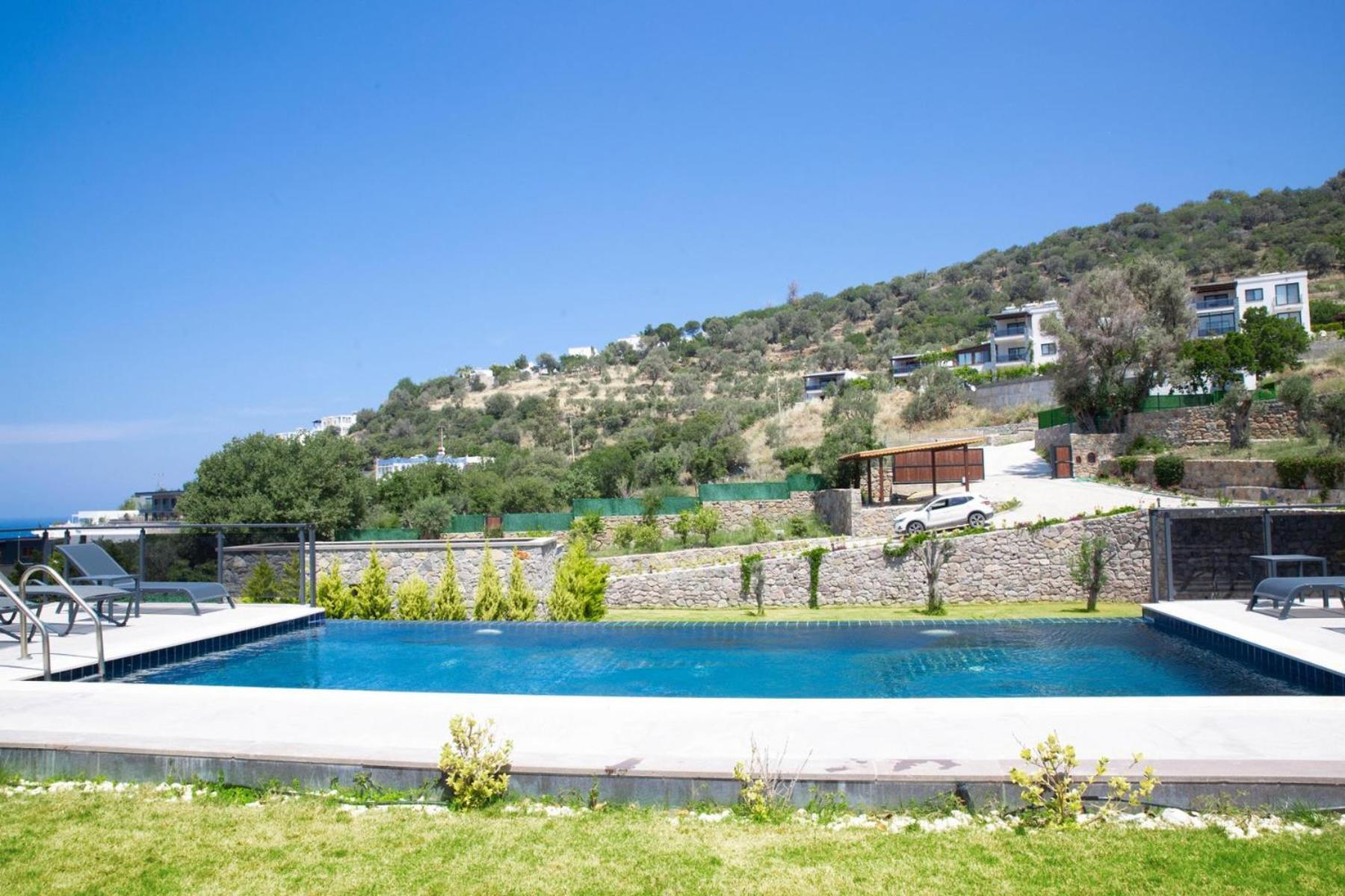 6bedroom With Pool In Yalikavak Bodrumbd4140 Villa *