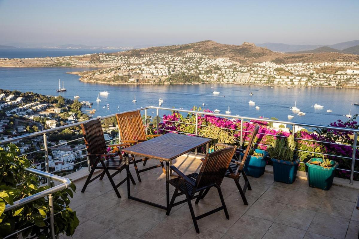 Apartment Stunning Sea View Duplex In Gundogan