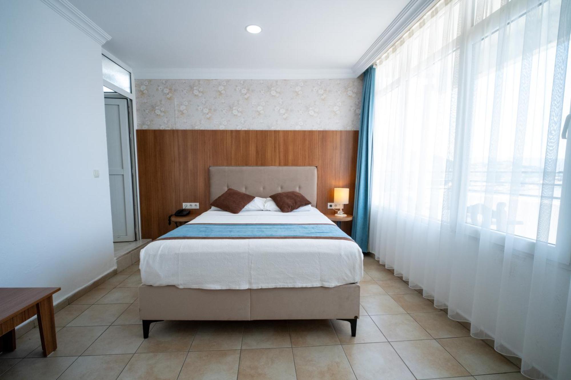 Bed & Breakfast Dinc 3*