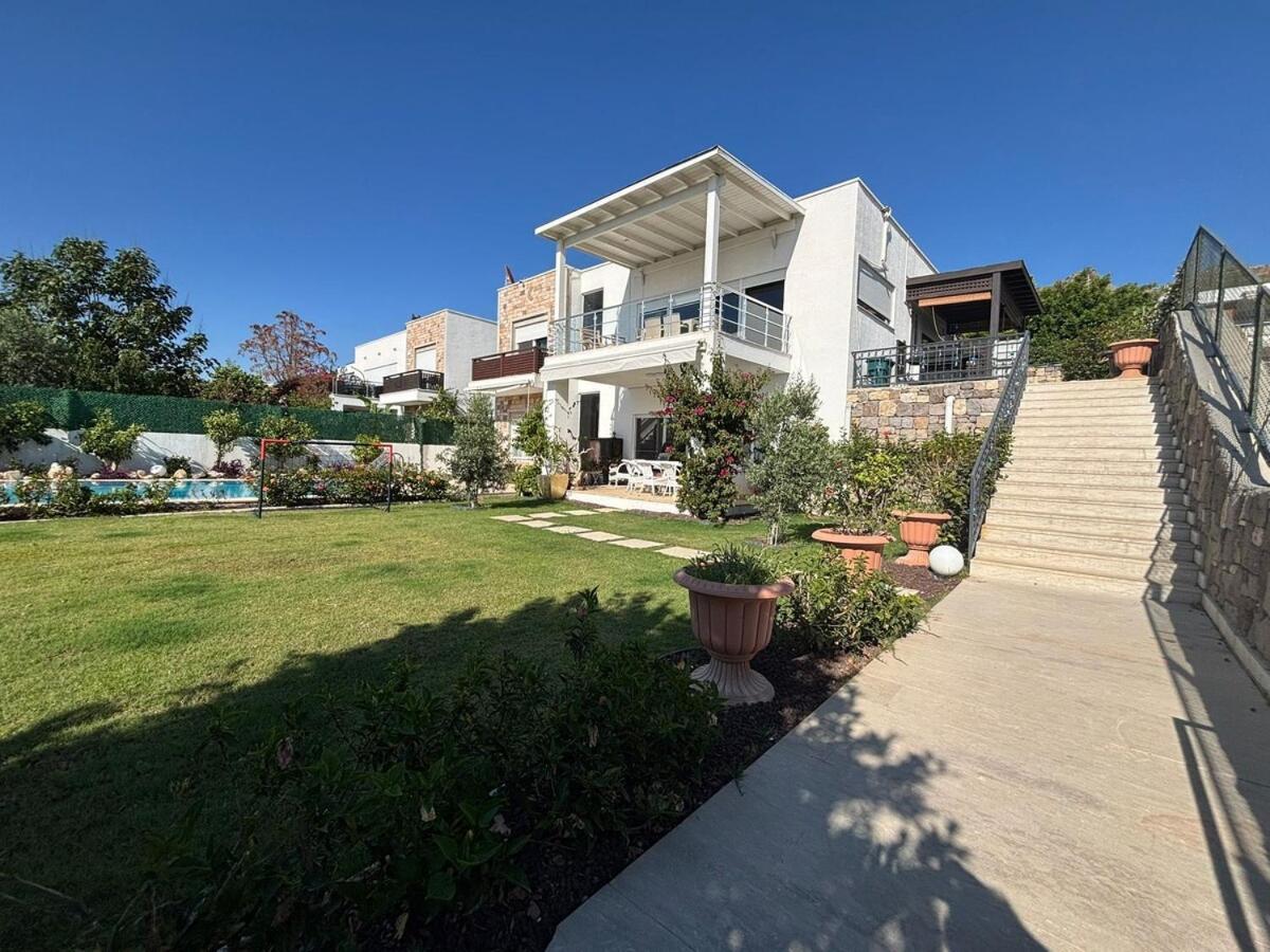 2-storey With Pool In * Bodrum
