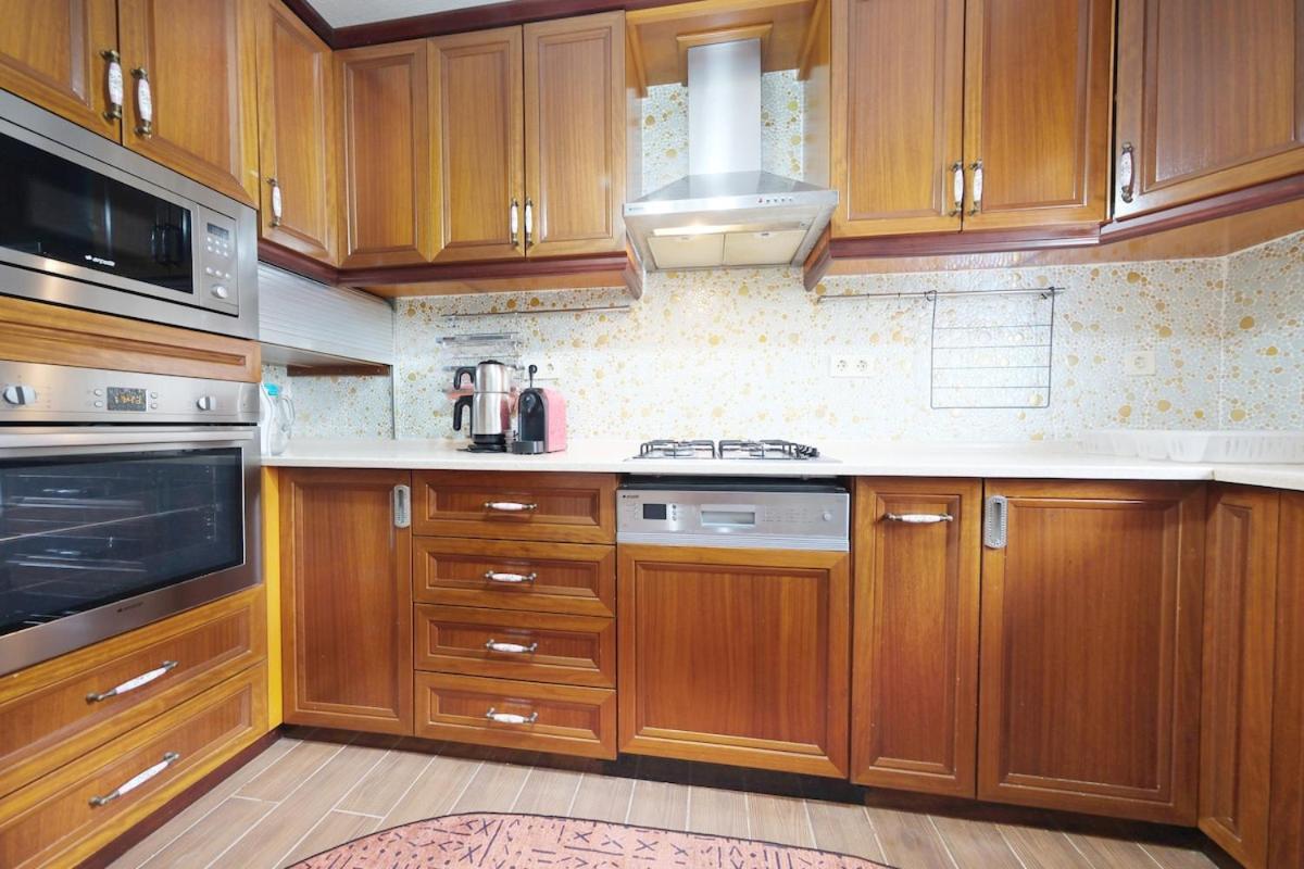 Aysem Mill Hill Apartment *