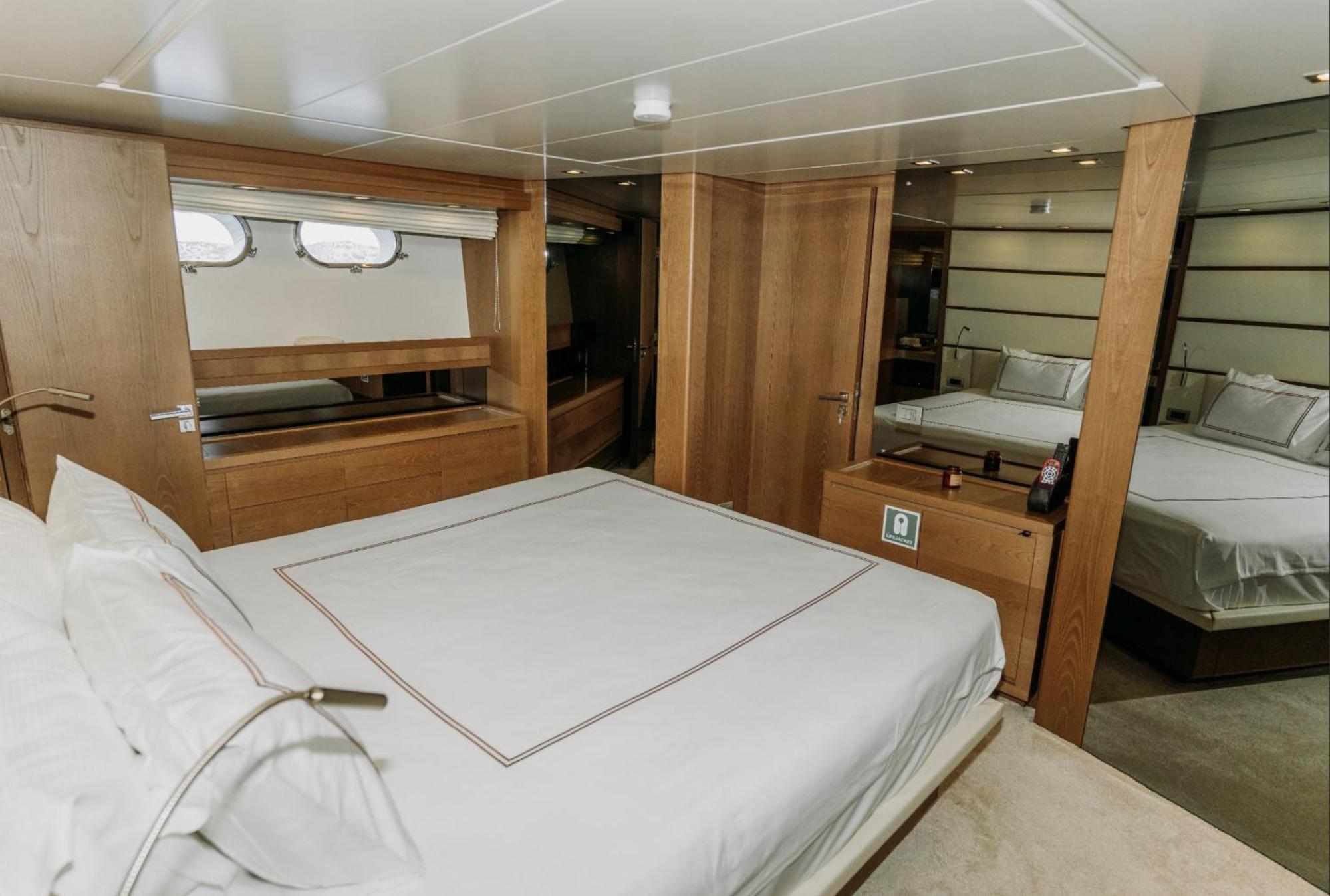 Sanlorenzo Sl Deluxe Motoryacht