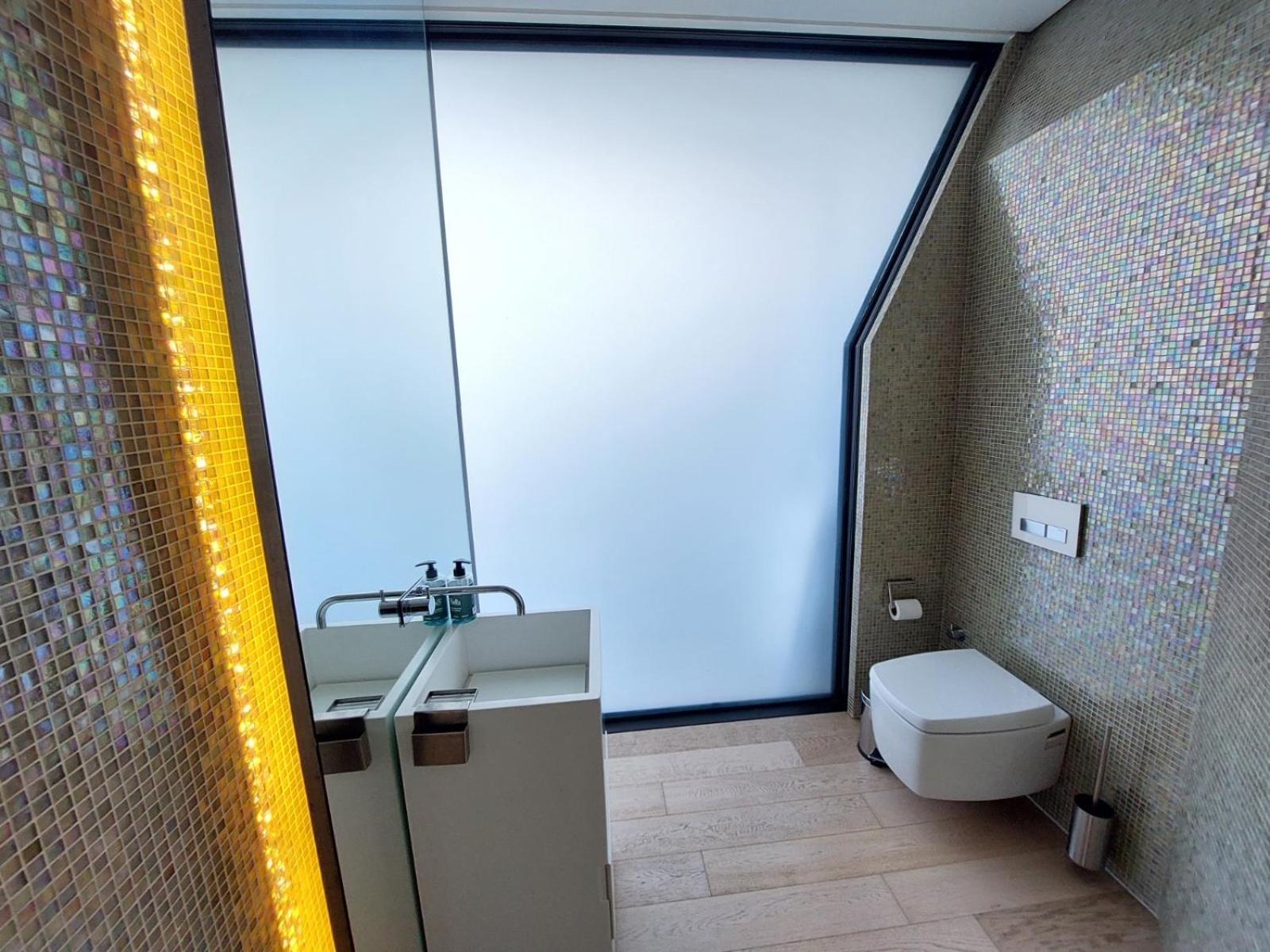 Chakra Boutique 5*