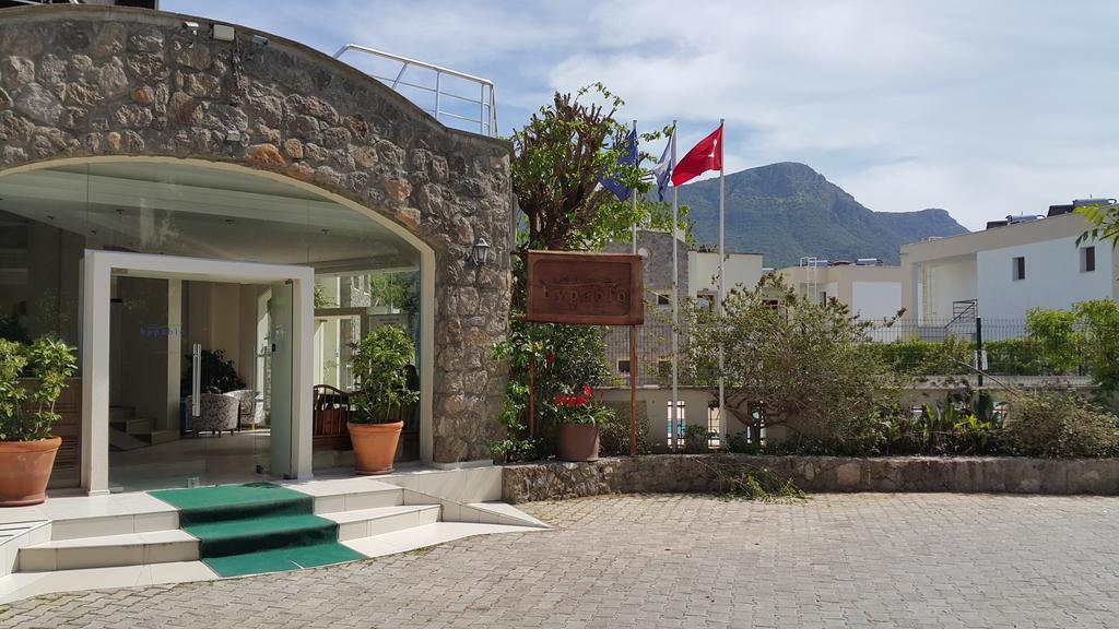 Bella Garden Otel 4*