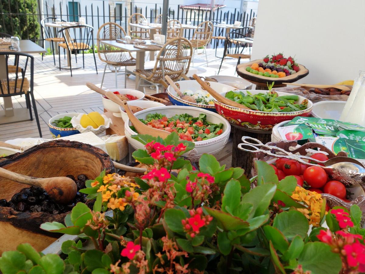 Otel Eskiceshme Marina