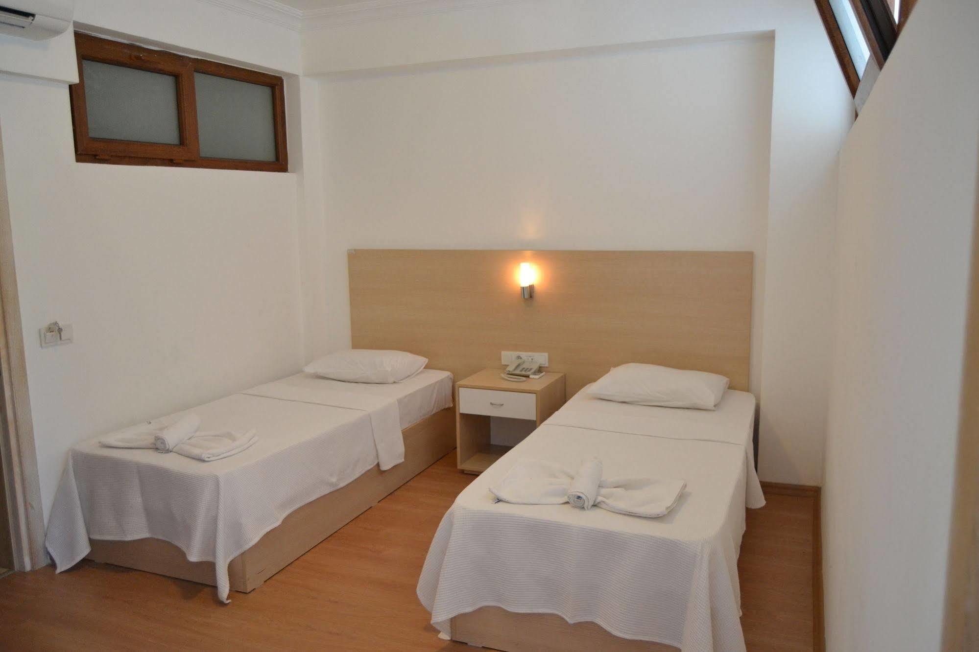 Oscar Bed & Breakfast 2*