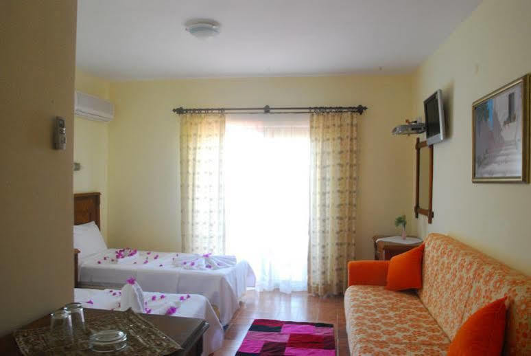 Otel Castelino Akyarlar 2*