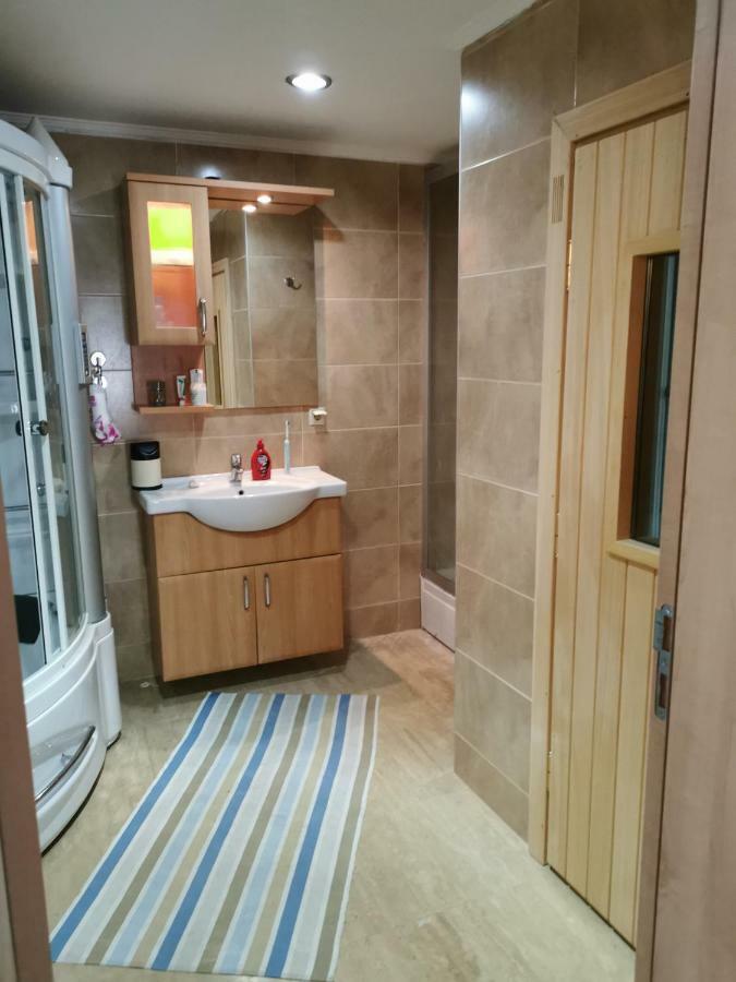 Apartment Nuhun Evleri