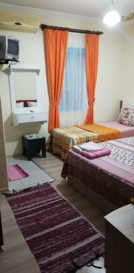 Goekmavi Guest house