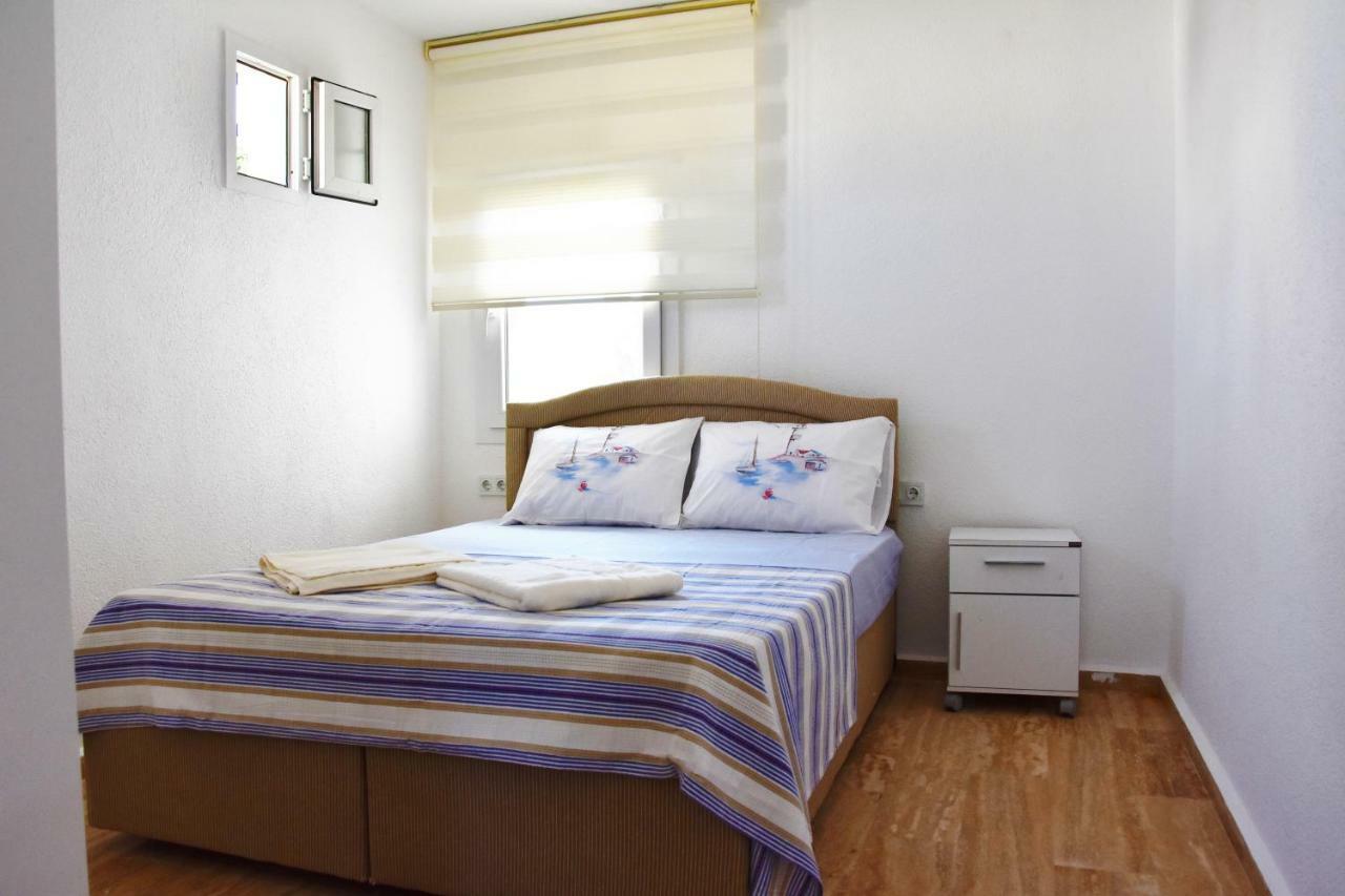 Aparthotel Sunrise Marina Apart