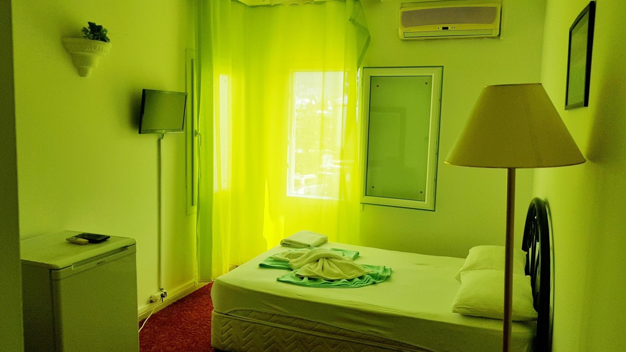 Merkez Kumsal Bed & Breakfast 2*