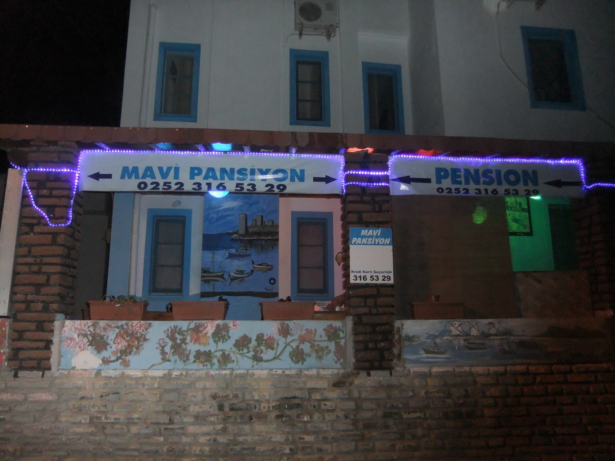 Goekmavi Guest house